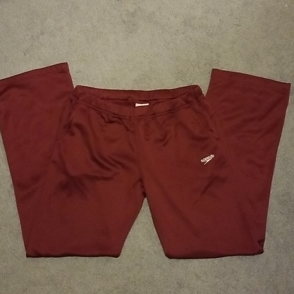 Speedo Sweatpants 🤗
